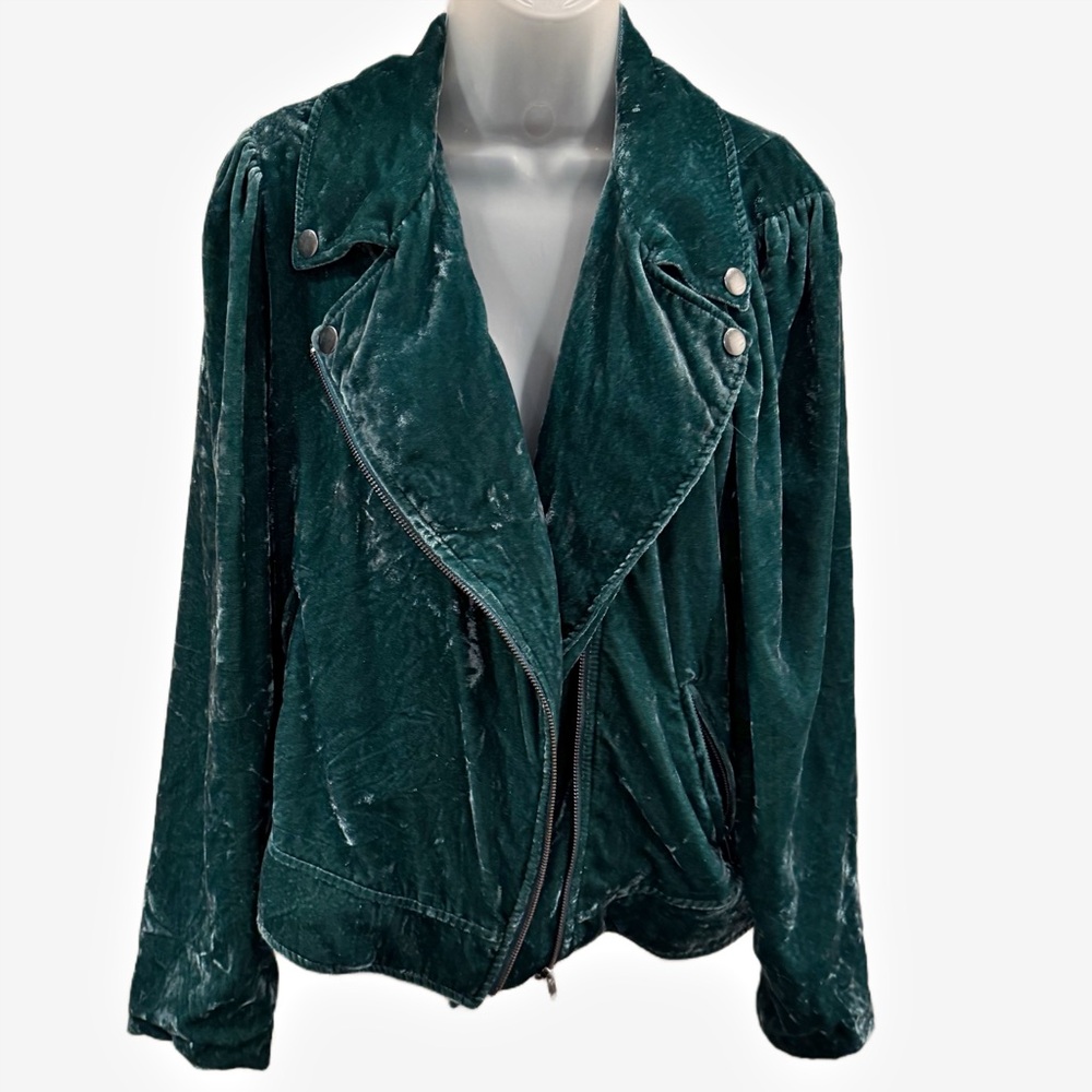 Torrid | Velvet Moto Jacket – Botanical Garden Green – Luxe Soft Texture - Picture 3 of 14
